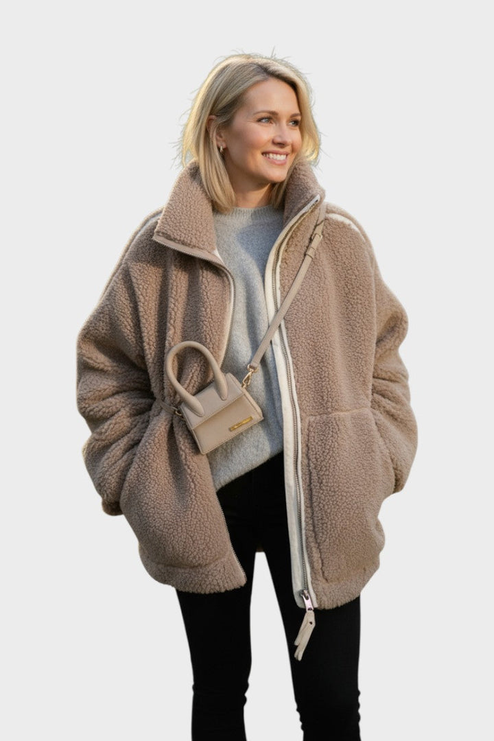 Kaja™ | Elegante cappotto teddy