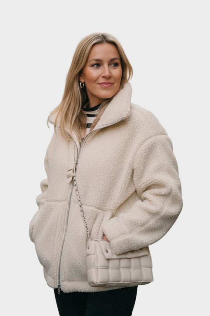 Kaja™ | Elegante cappotto teddy